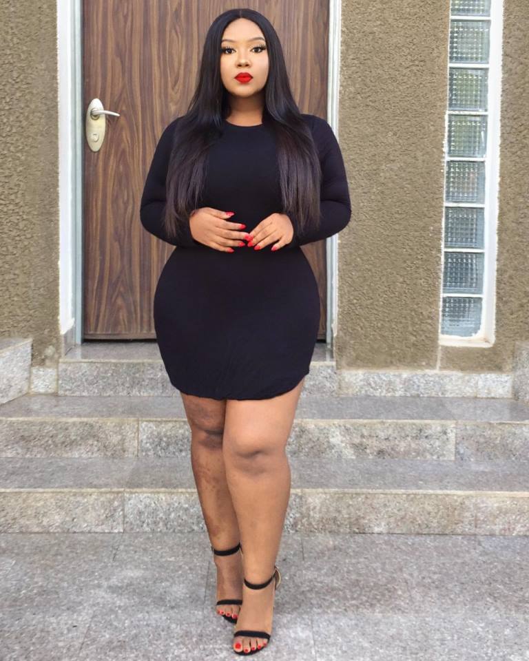 full figured model ashley